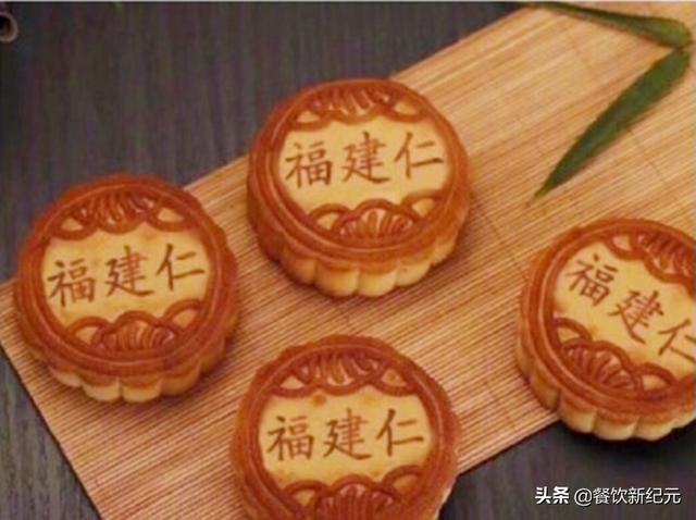 看完四川火锅月饼，再看广西的螺蛳粉月饼，网友：没对比就没伤害
